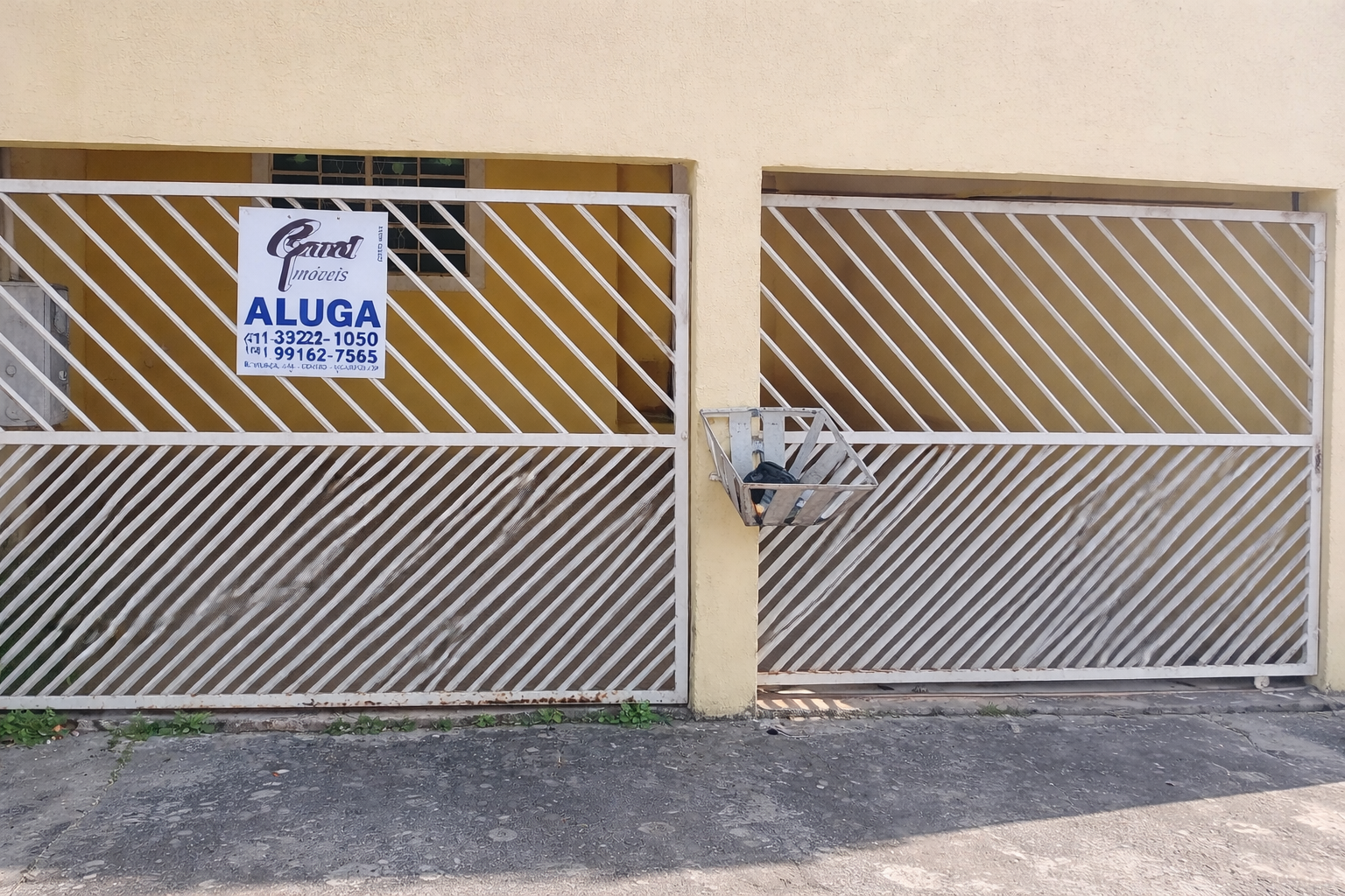 Casa 3 Dormitórios - Região Norte - São José dos Campos