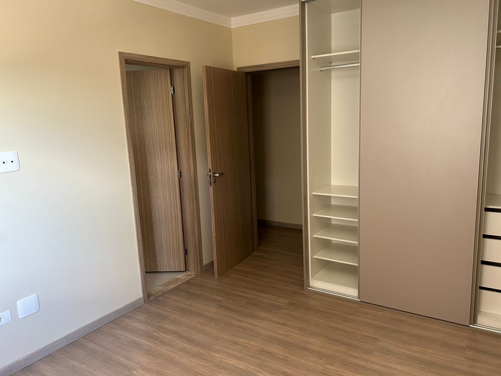 Casa de alto padrão imagem 13