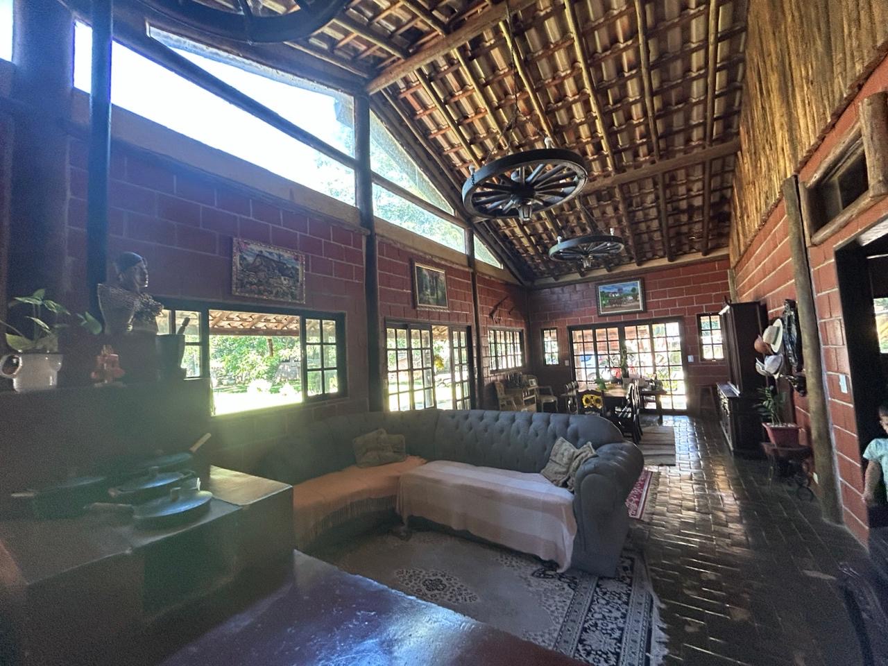 Chácara dentro da cidade de Santa Branca imagem 21