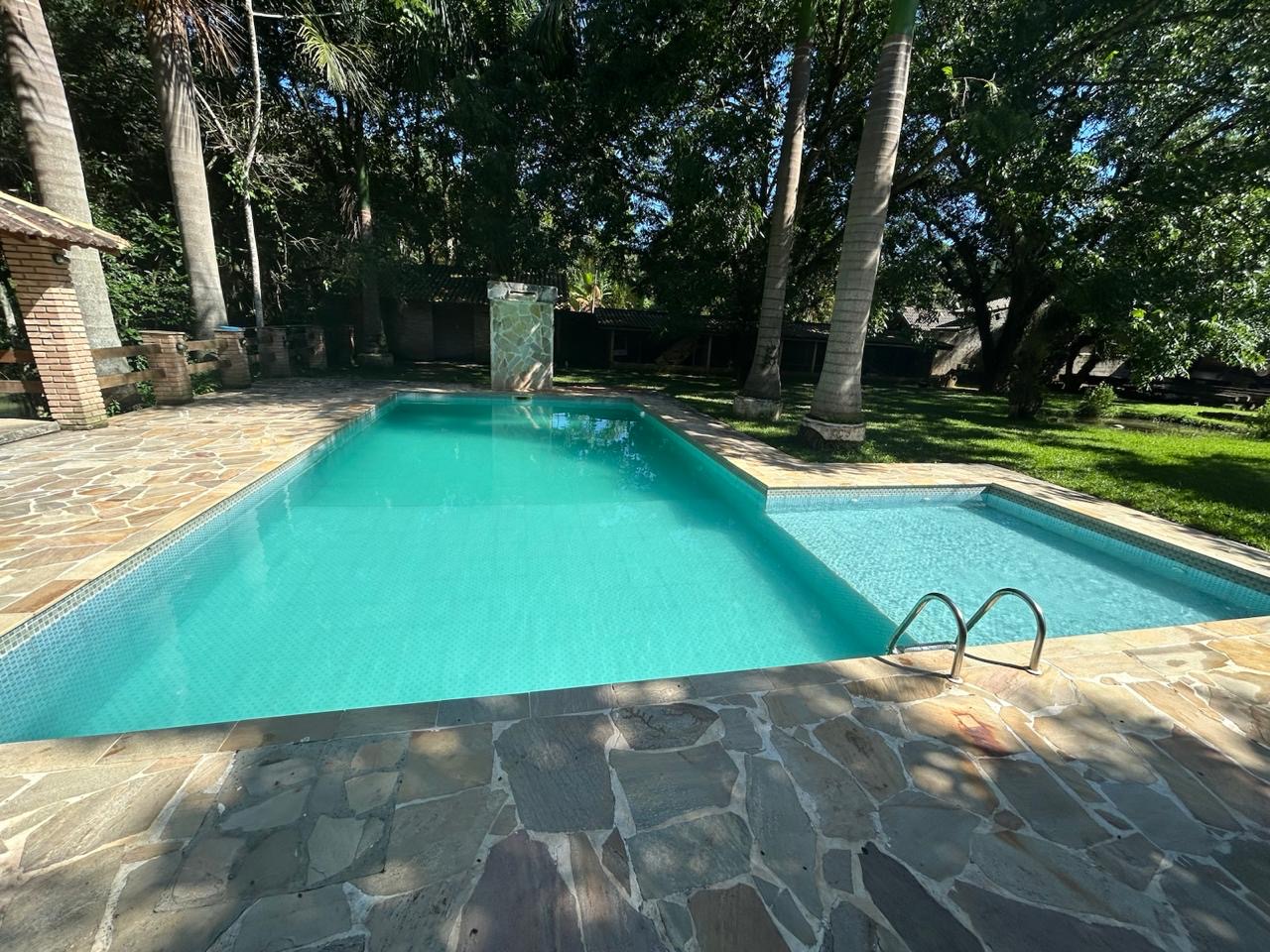 Chácara dentro da cidade de Santa Branca imagem 39